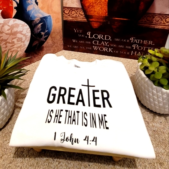 Gildan 100% Cotton S,M,L,XL Black and White T-Shirts - Picture 3 of 5